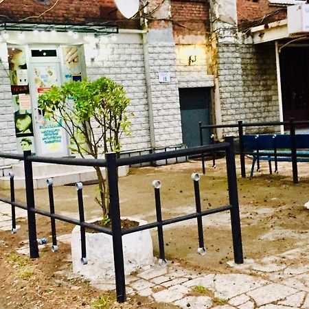Hotelruslan Pʼotʼi Exterior foto